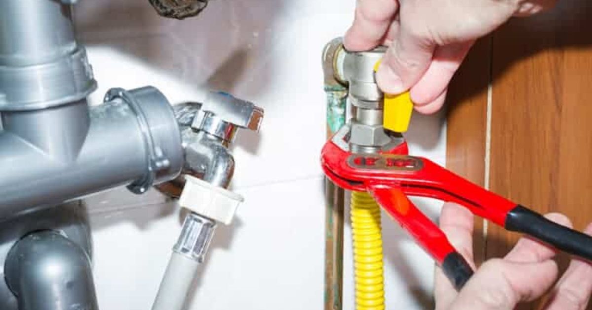 Benefits Of Hiring A Professional Plumbing Company | Bloomington, IL