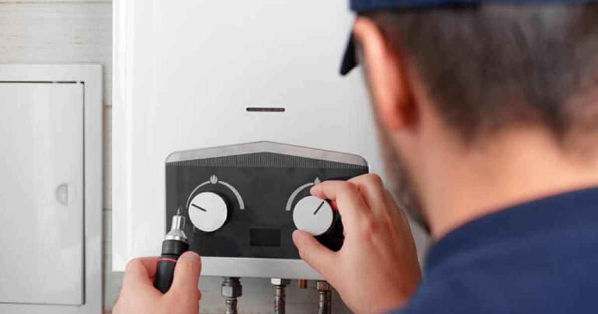Why You Should Leave Water Heater Repair To The Pros | Bloomington, IL
