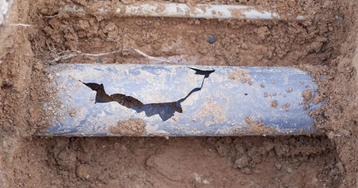 Broken Sewer Line? What You And Your Plumber Can Do | Bloomington, IL